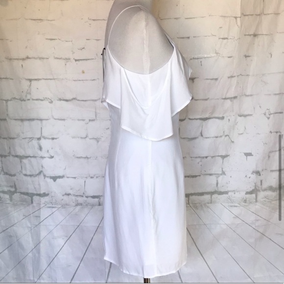 White off the shoulder dress by BB Dakota size 6 - Picture 5 of 11